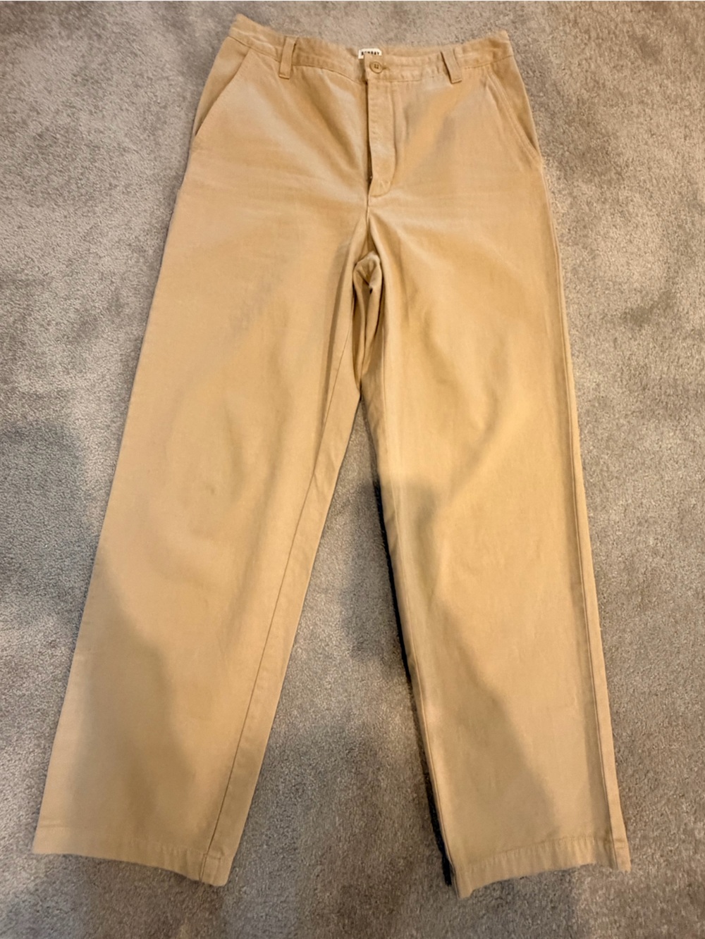 Aritzia Sunday Best Khaki Pants - Classic Neutral